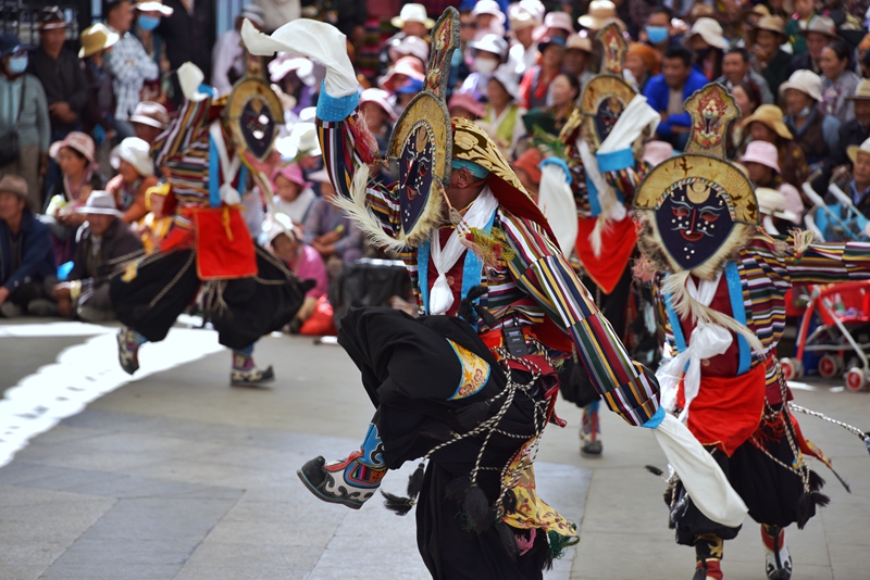 Nam Tso and Nianqingtanggula